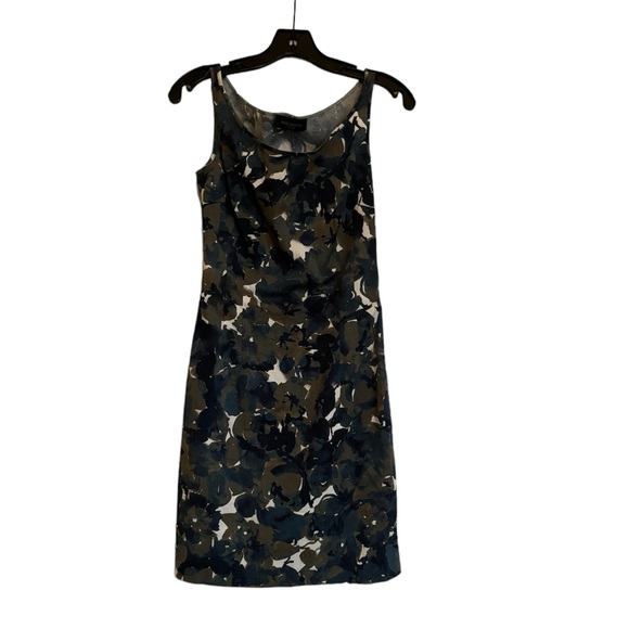 Piazza Sempione Dresses & Skirts - PIAZZA SEMPIONE Sleeveless Navy and Green Floral Leaves Print Dress